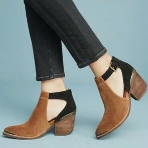 Jeffrey Campbell Woodruff Suede Pointed Toe Western Heeled Ankle Booties sz 9.5